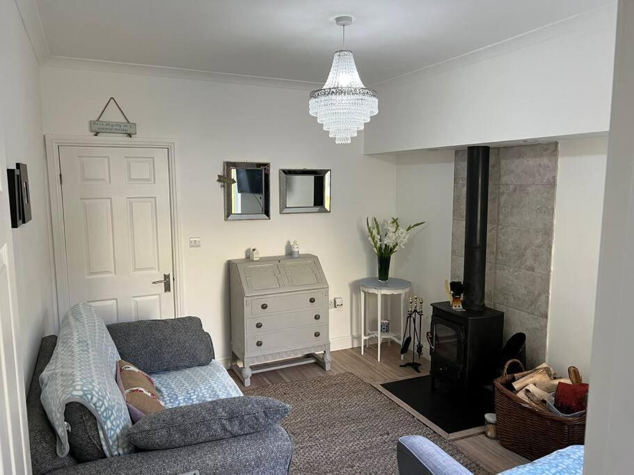 Lilly'S Cottage, Filey, Sleeps 8 Exterior foto